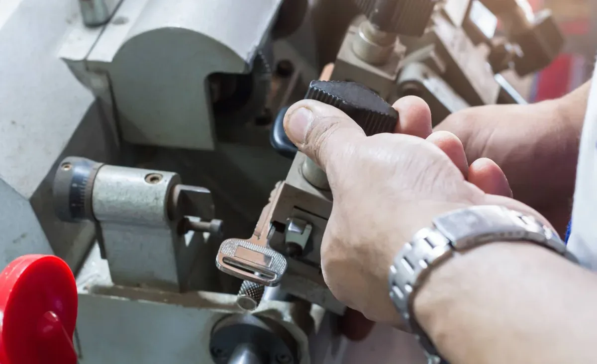 Key Duplication & Cutting St. Louis
